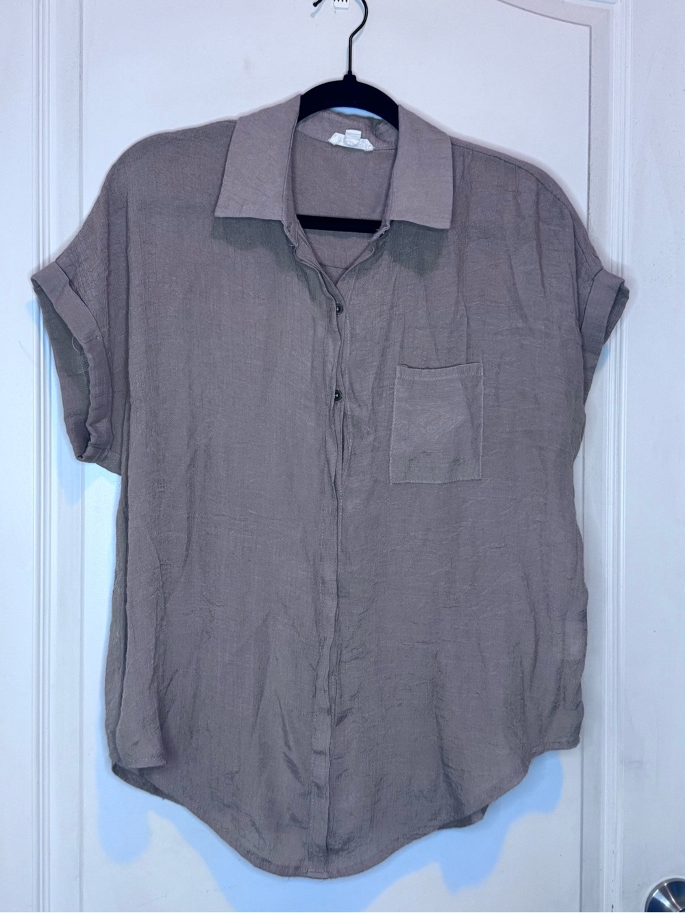 Relaxed Short-Sleeve Button-Up Blouse in Taupe